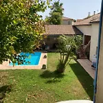 Villa Entre Vigne Et Camargue