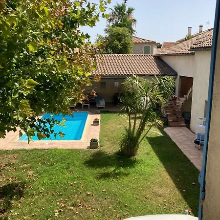 Villa Entre Vigne Et Camargue