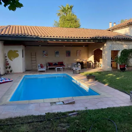 Entre Vigne Et Camargue Villa