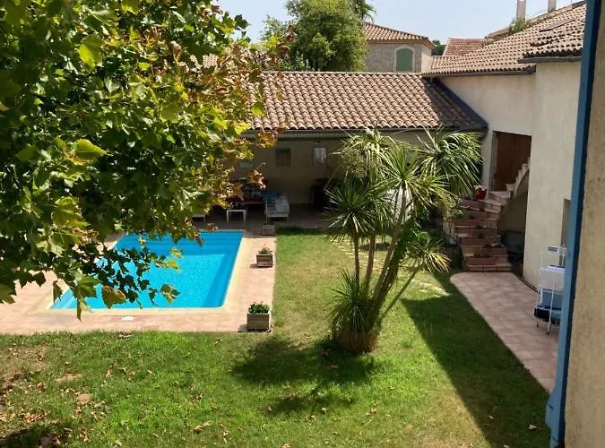 Villa Entre Vigne Et Camargue